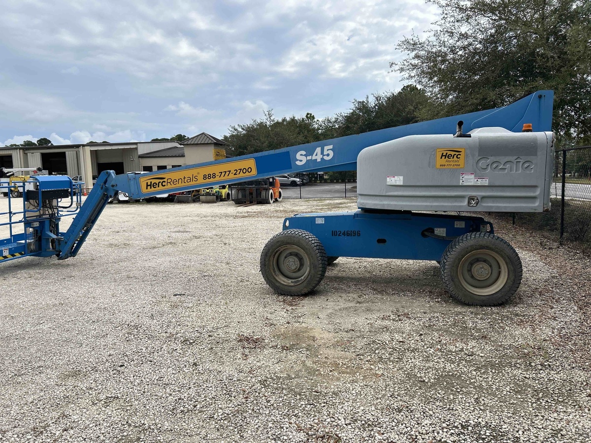 2018 Genie S-45-5