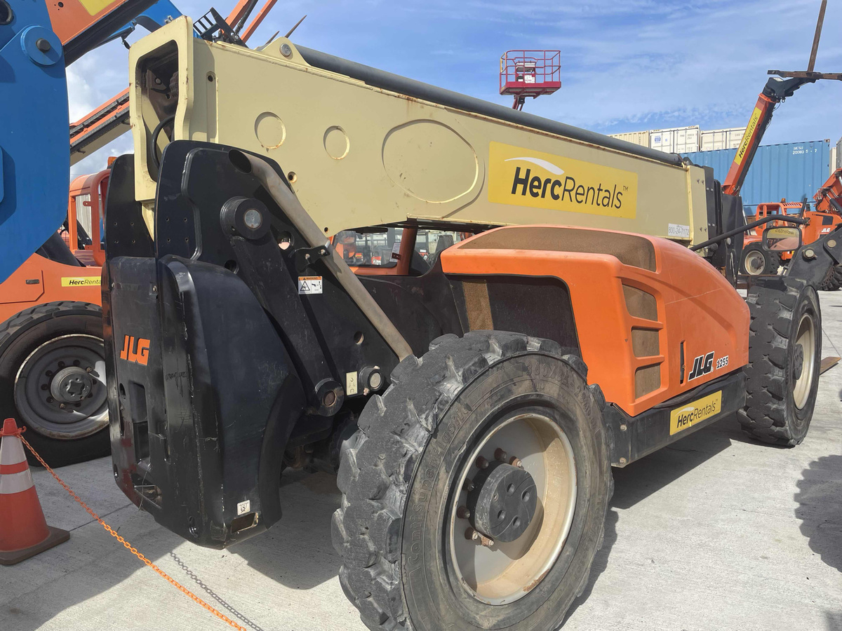 2019 JLG 1255-2
