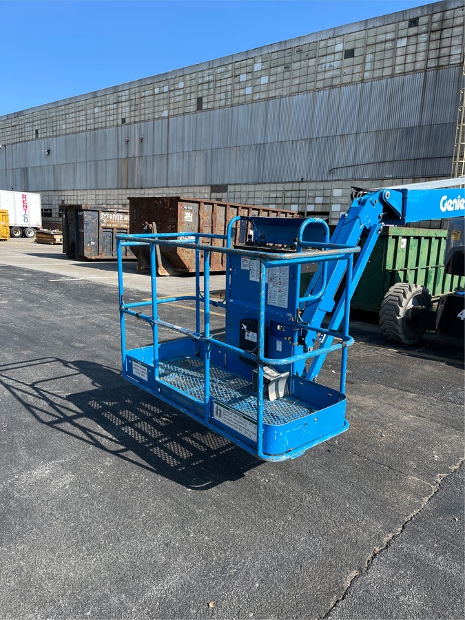 2016 Genie Z-60/37 DC-2