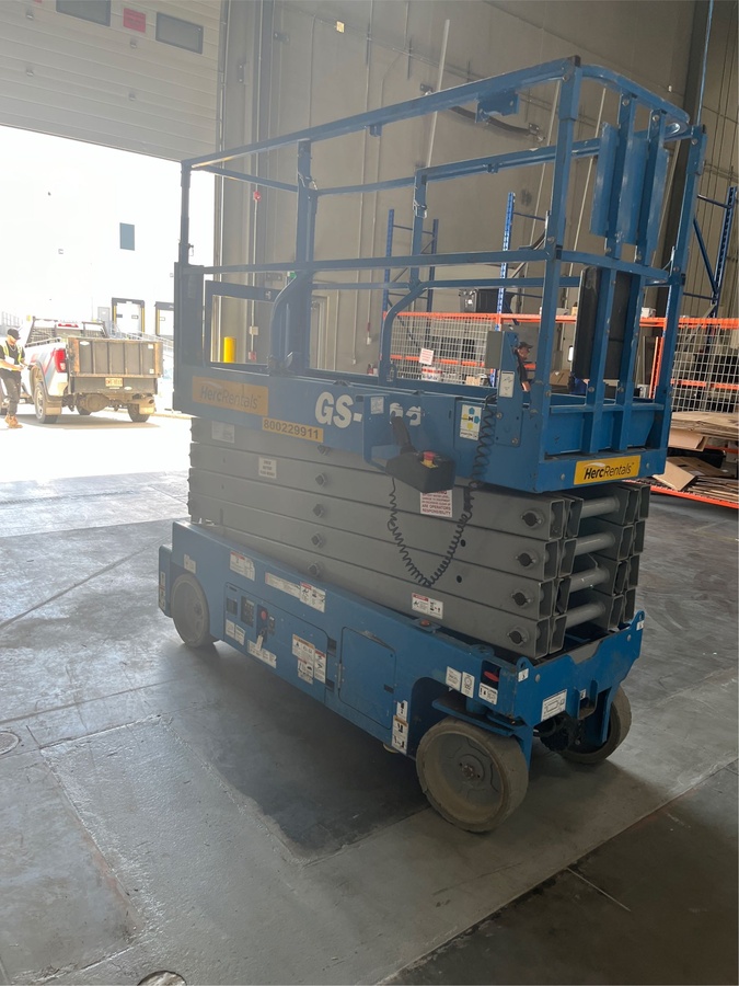 2018 Genie GS-3232-5