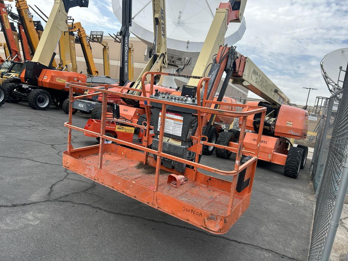2018 JLG 660SJ-6