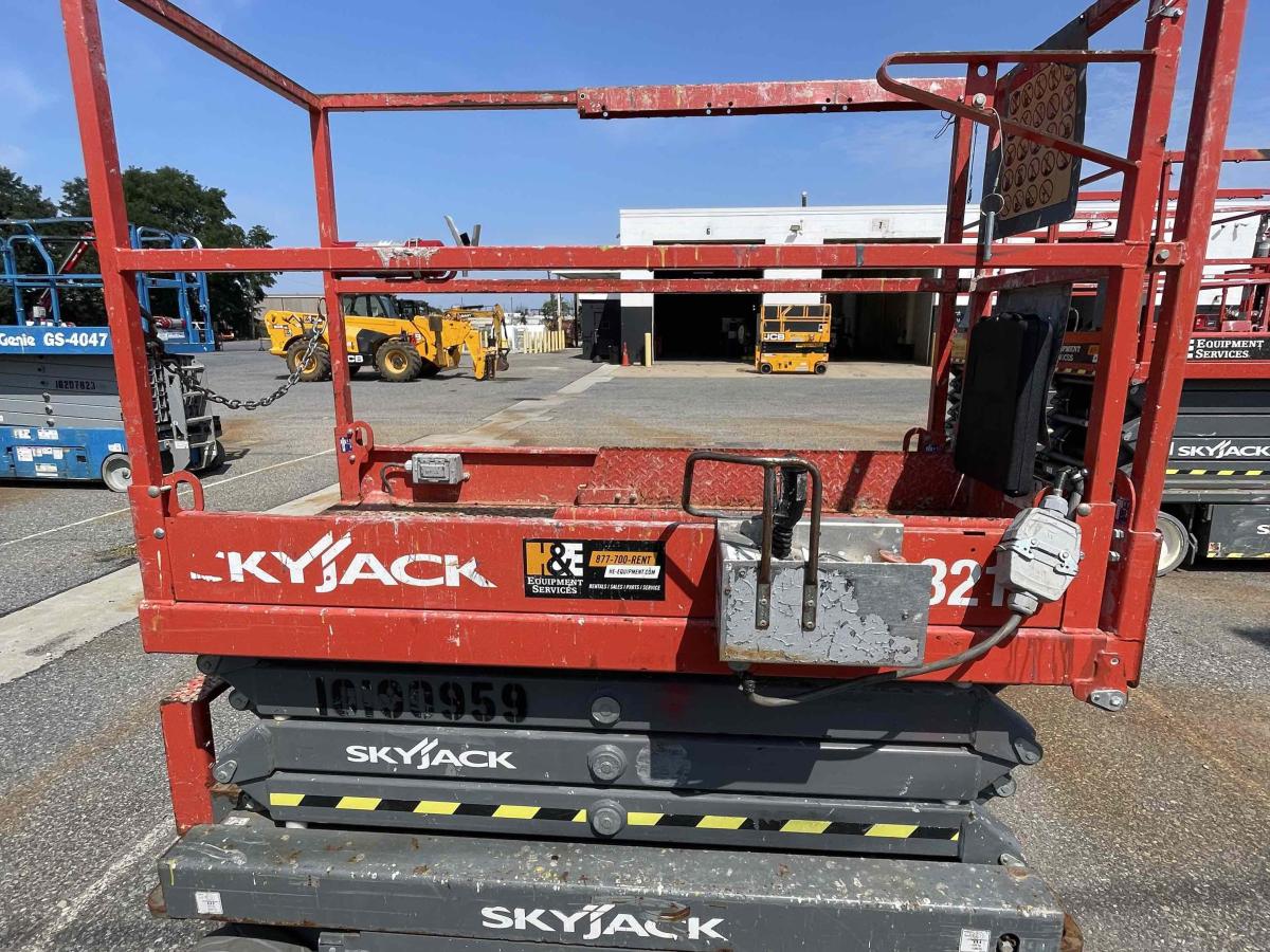 2016 Skyjack SJ3219-8