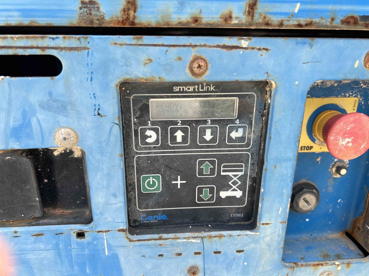 2016 Genie GS-3232-9