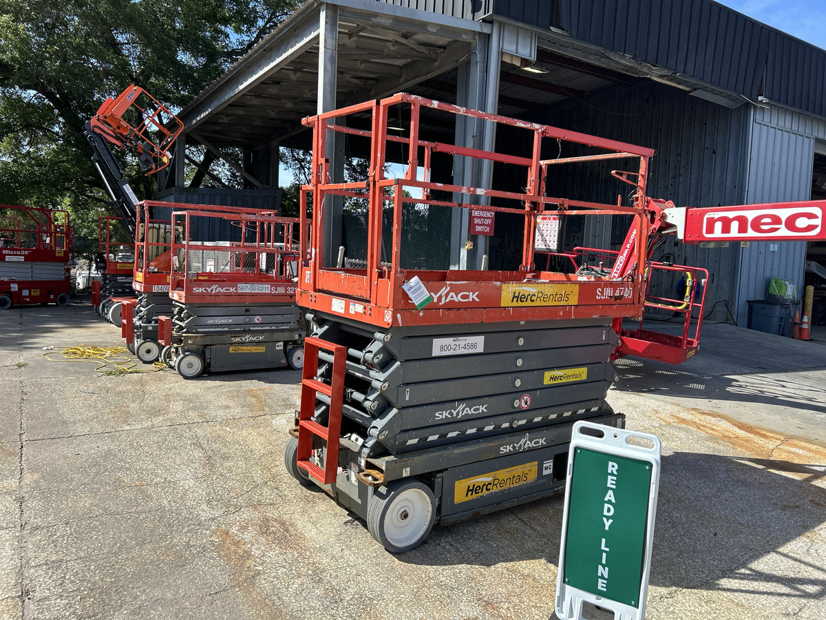 2018 Skyjack SJ4740-3