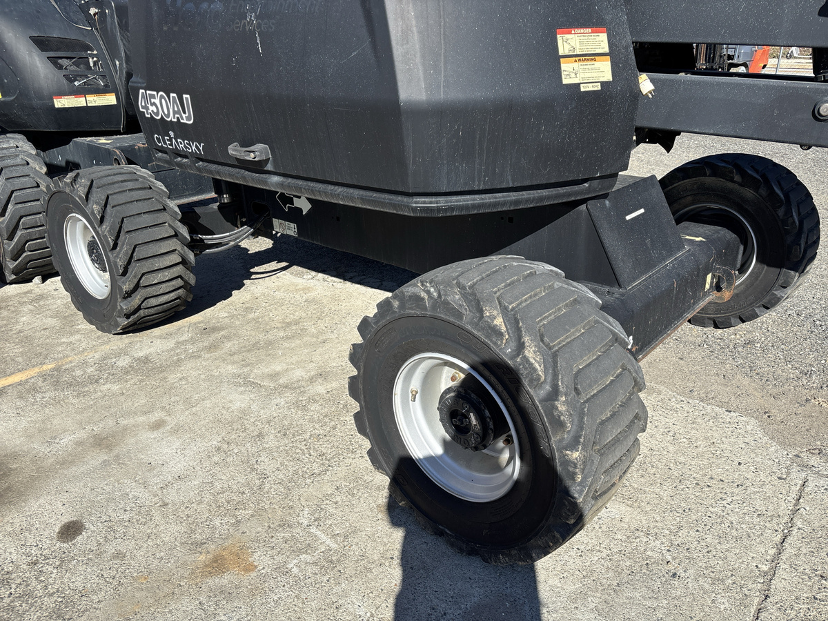 2018 JLG 450AJ-10