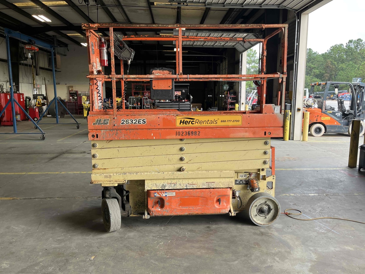 2018 JLG 2632ES-2