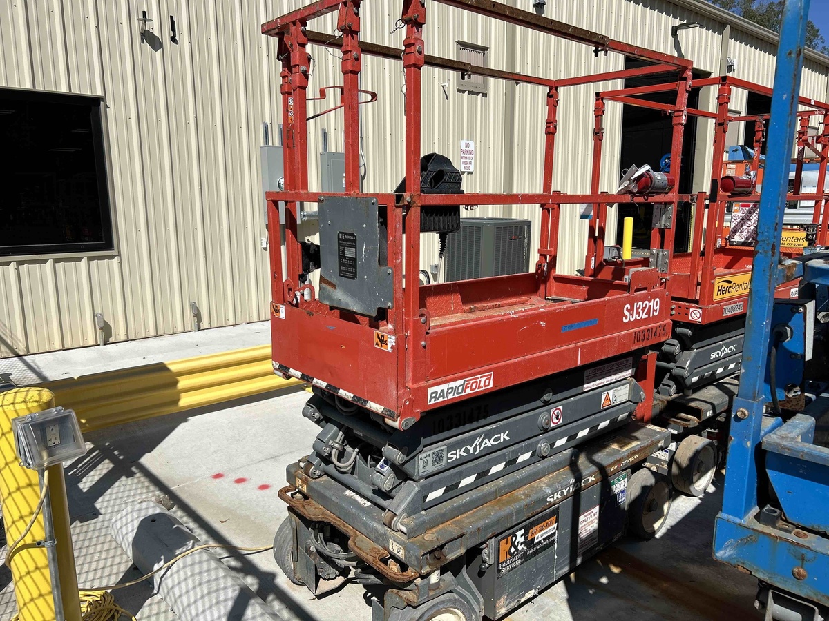 2021 Skyjack SJ3219-2