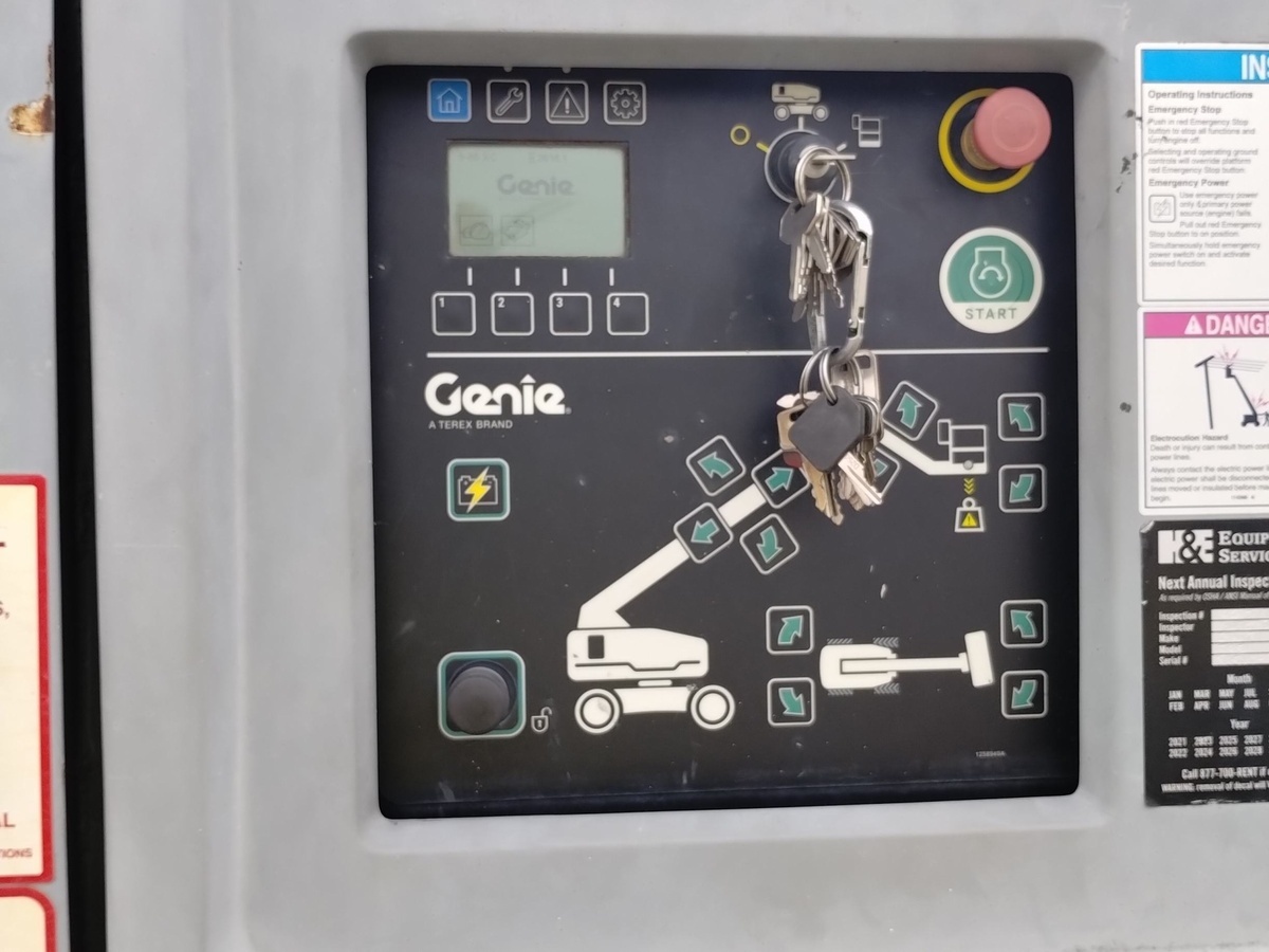 2018 Genie S-85-12