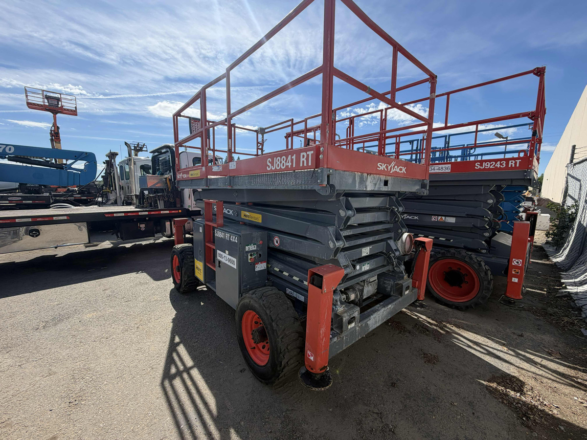2017 Skyjack SJ8841 RT-2