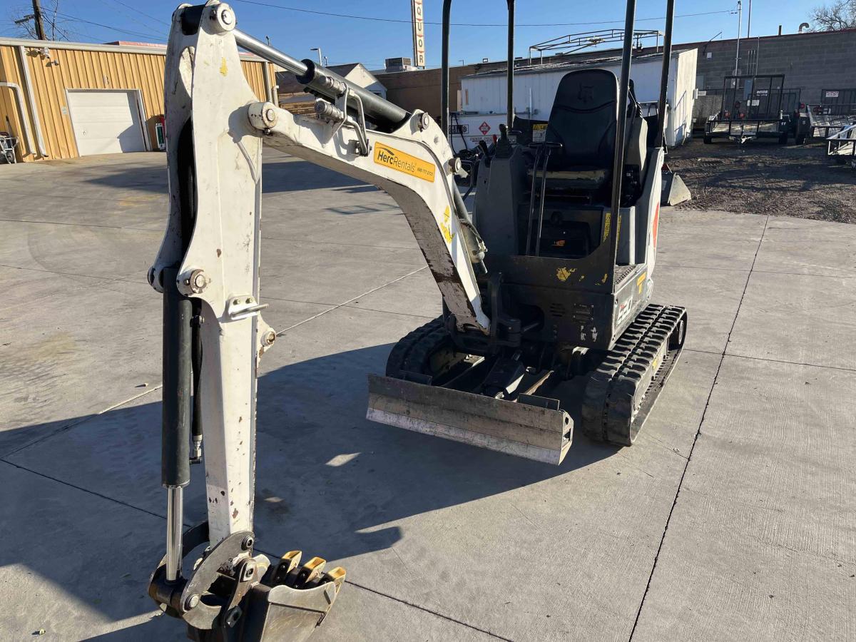 2020 Bobcat E20