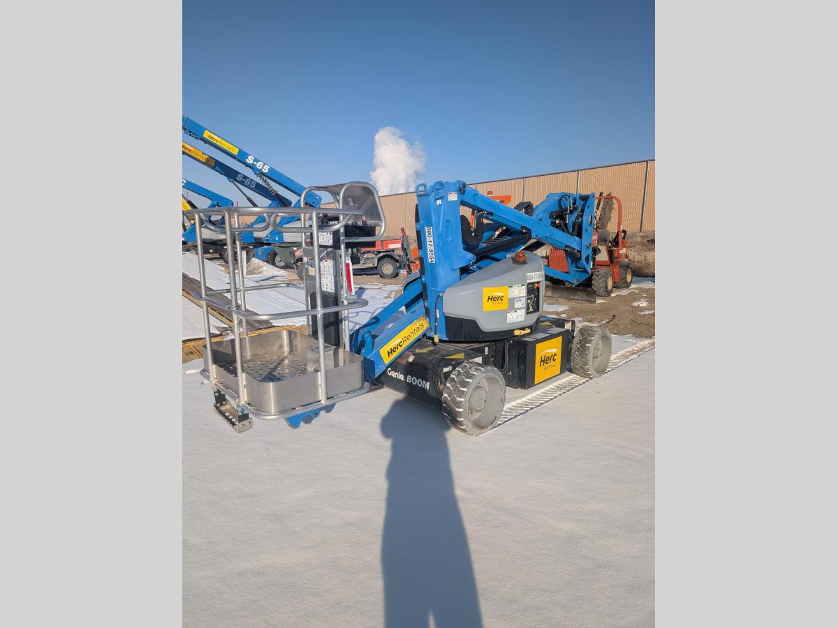 2017 Genie Z-33/18