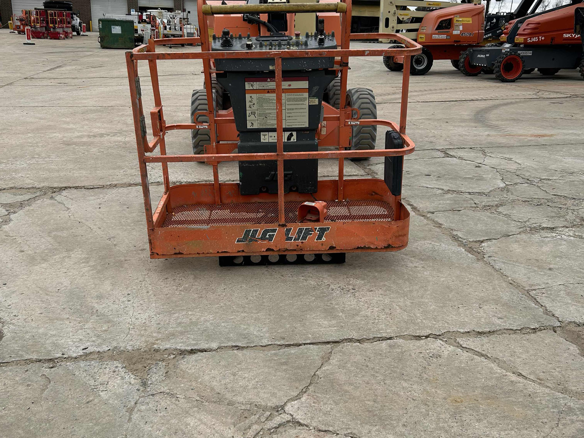 2018 JLG H340AJ-3