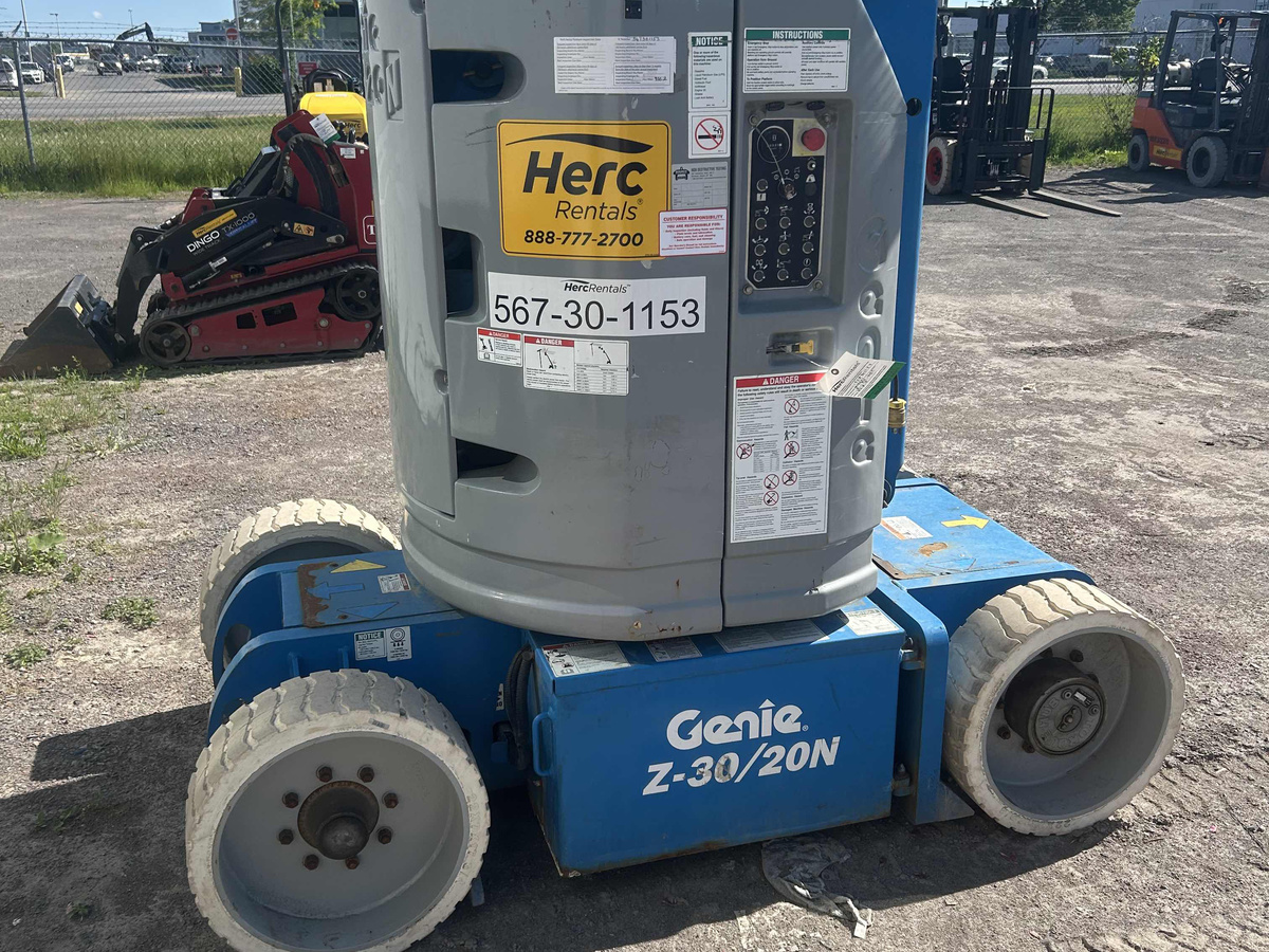 2013 Genie Z-30/20N RJ-2
