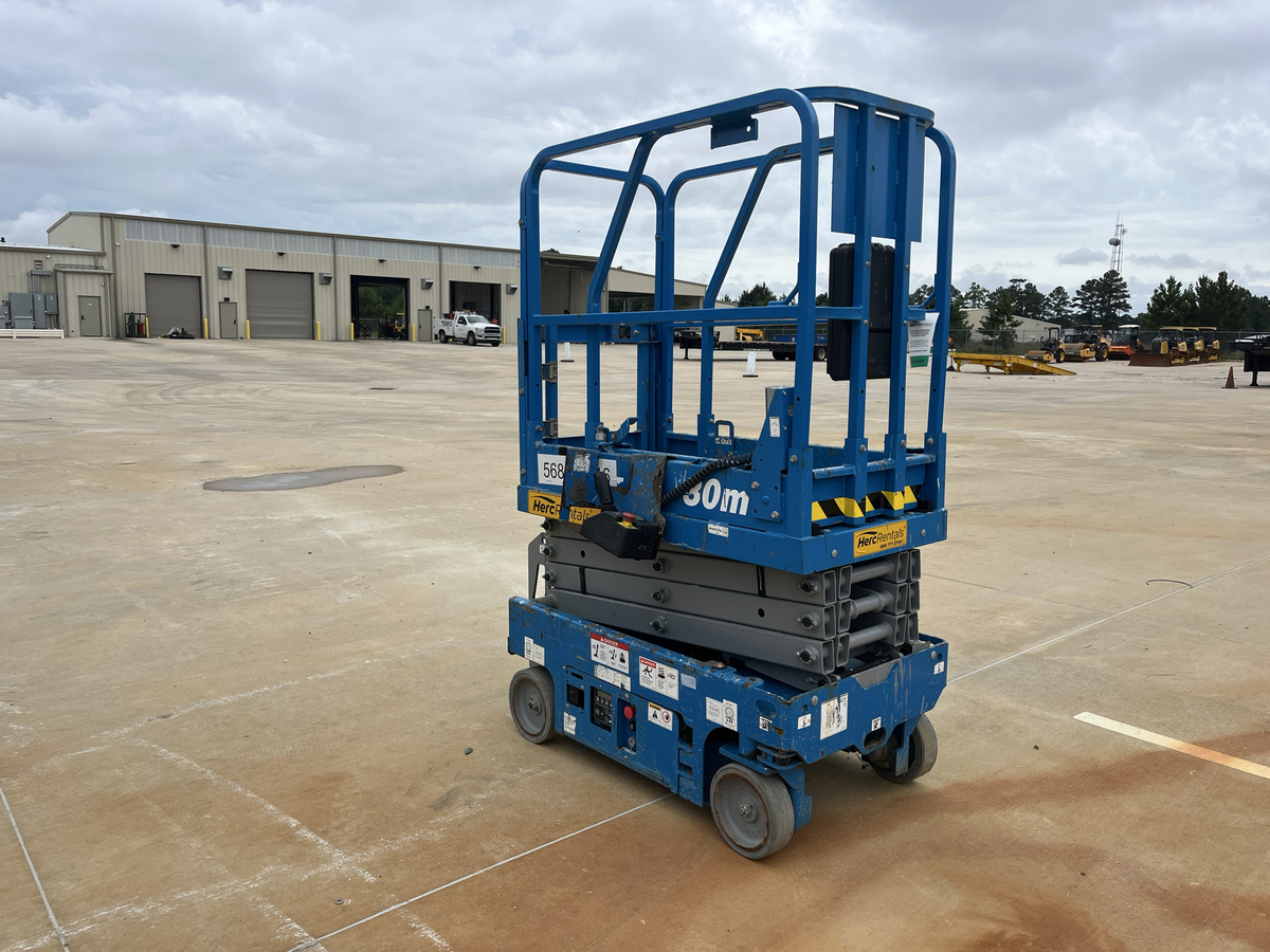 2019 Genie GS1330M-4