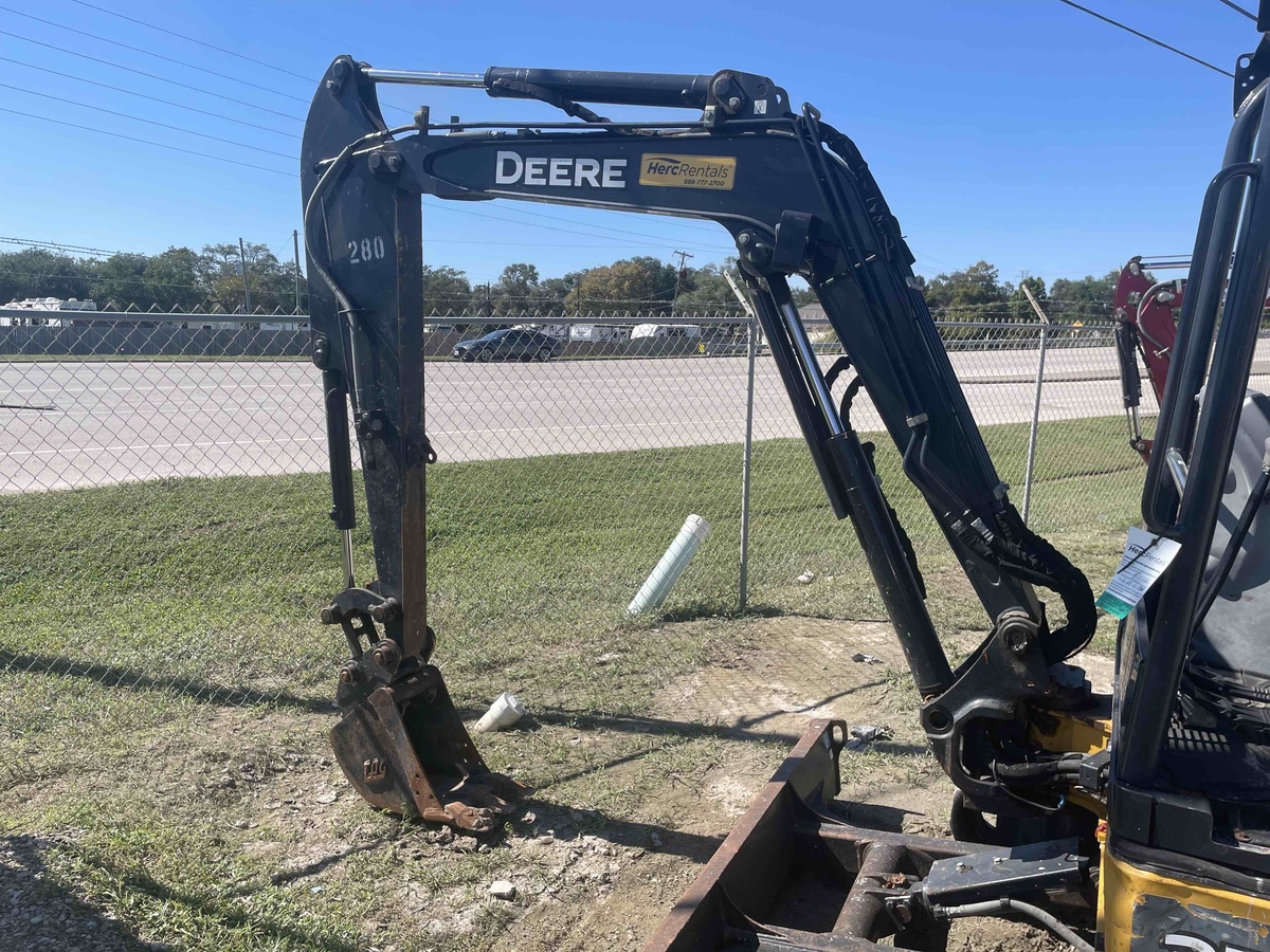 2020 John Deere 35G-2
