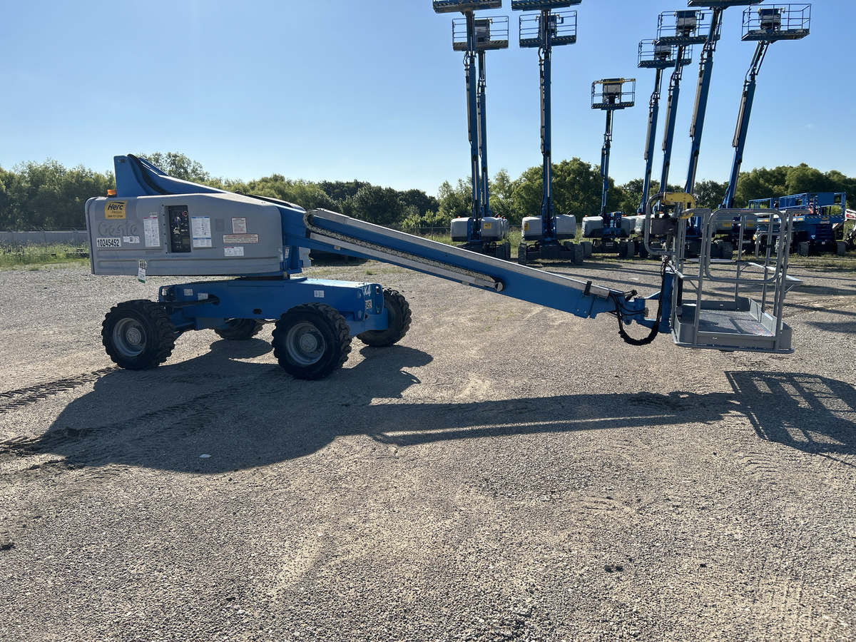 2018 Genie S-40