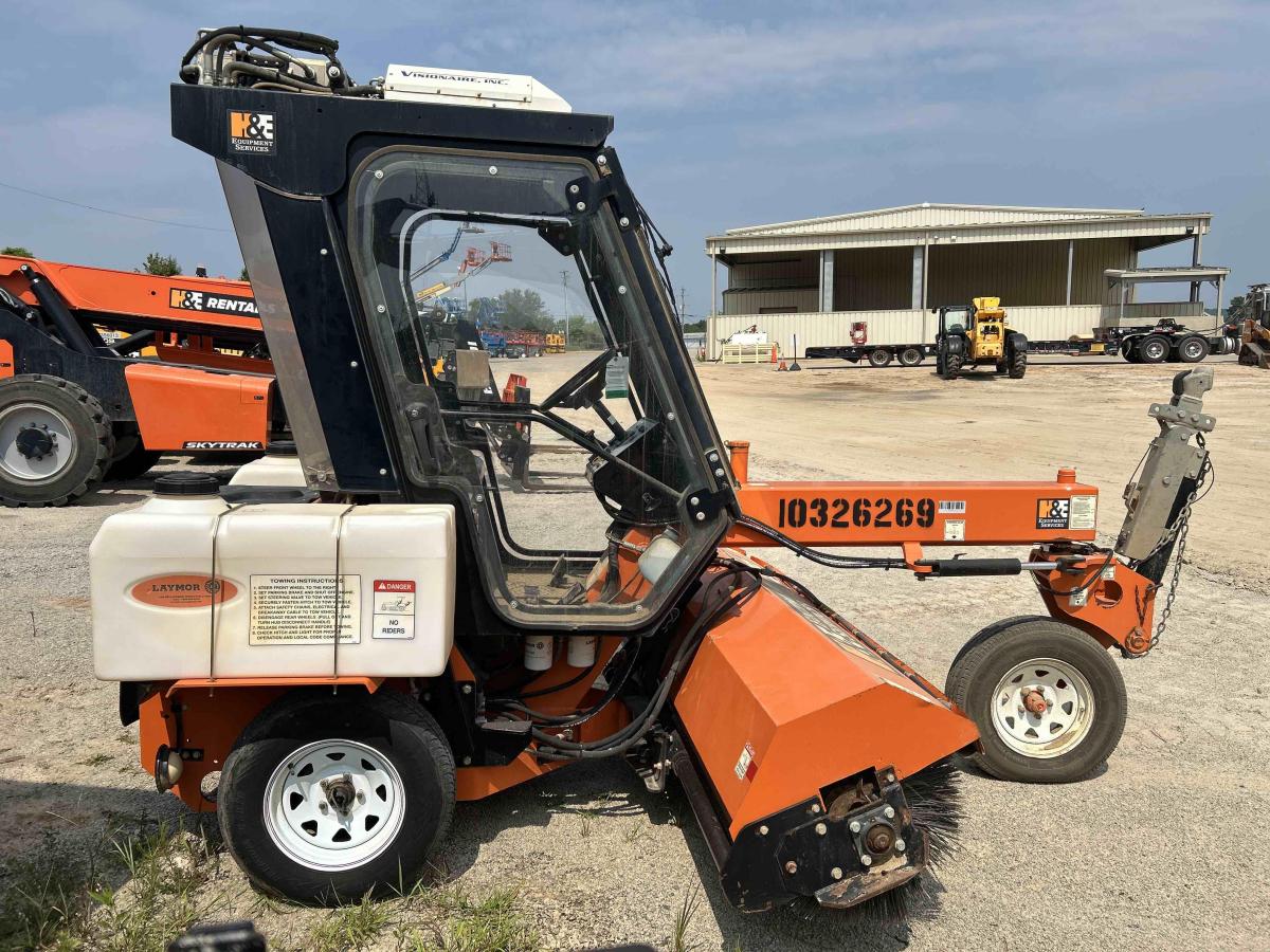 2021 LayMor SM300-4