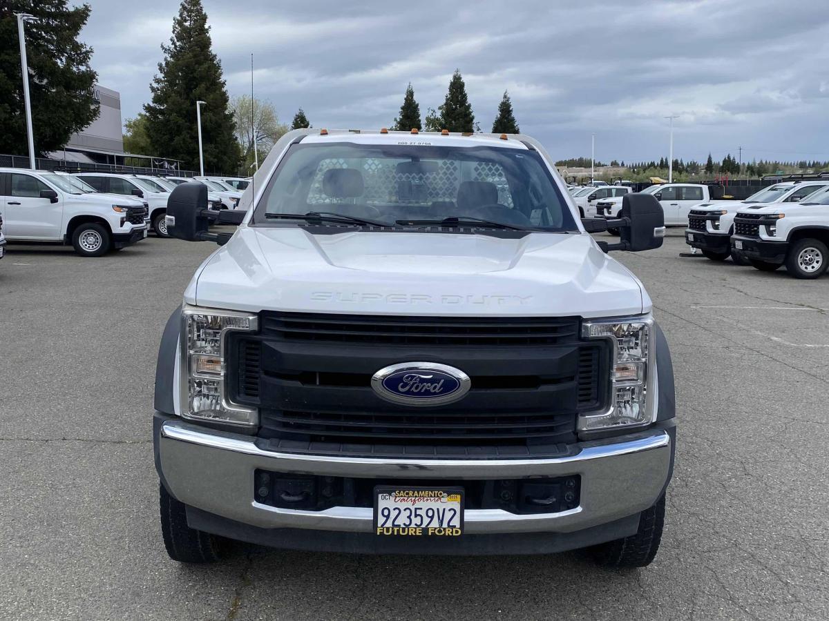 2019 Ford F550-3