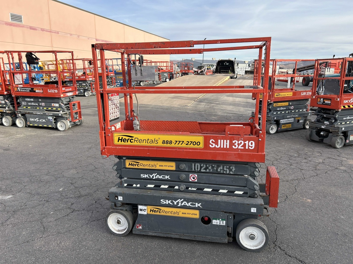 2018 Skyjack SJ3219-2