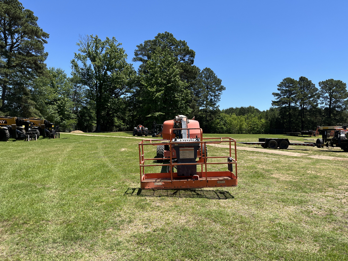 2018 JLG 660SJ-5