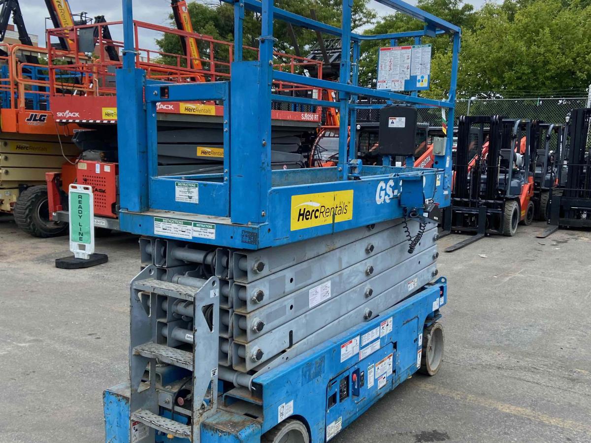2016 Genie GS-3232-5