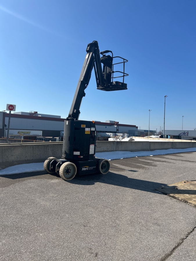 1996 Genie Z-30/20 N