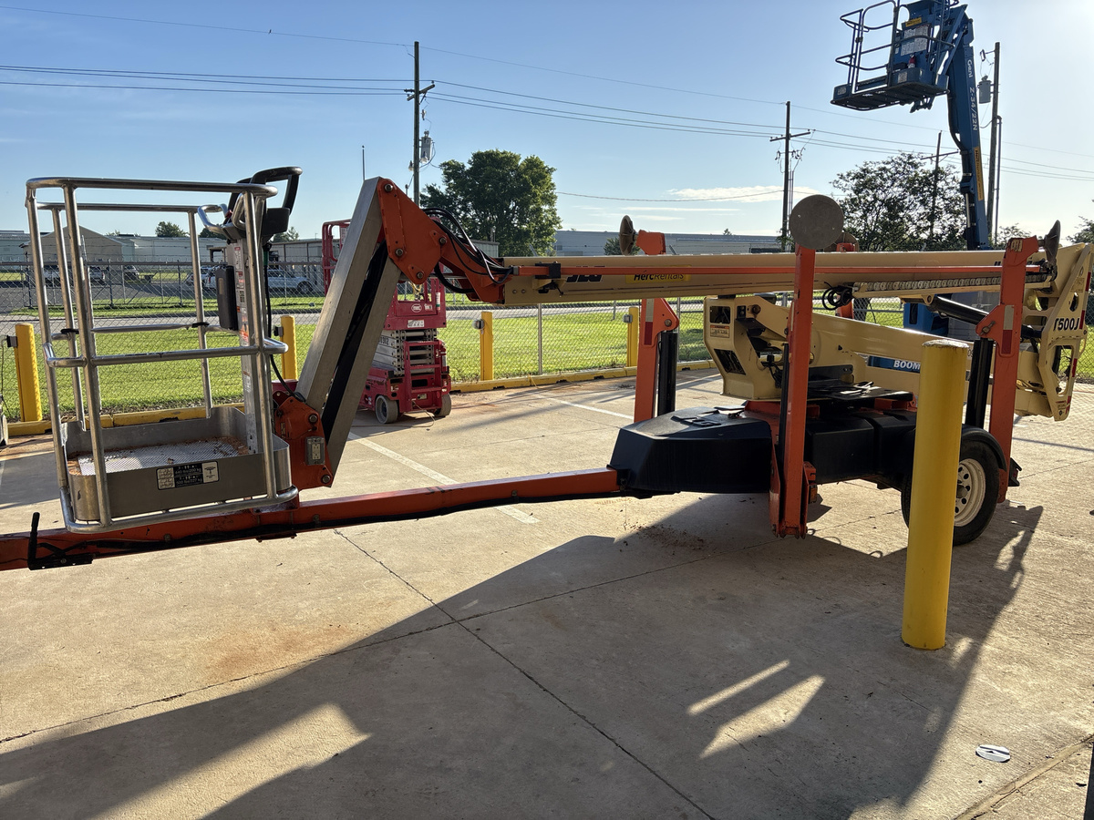 2018 JLG T500J-4