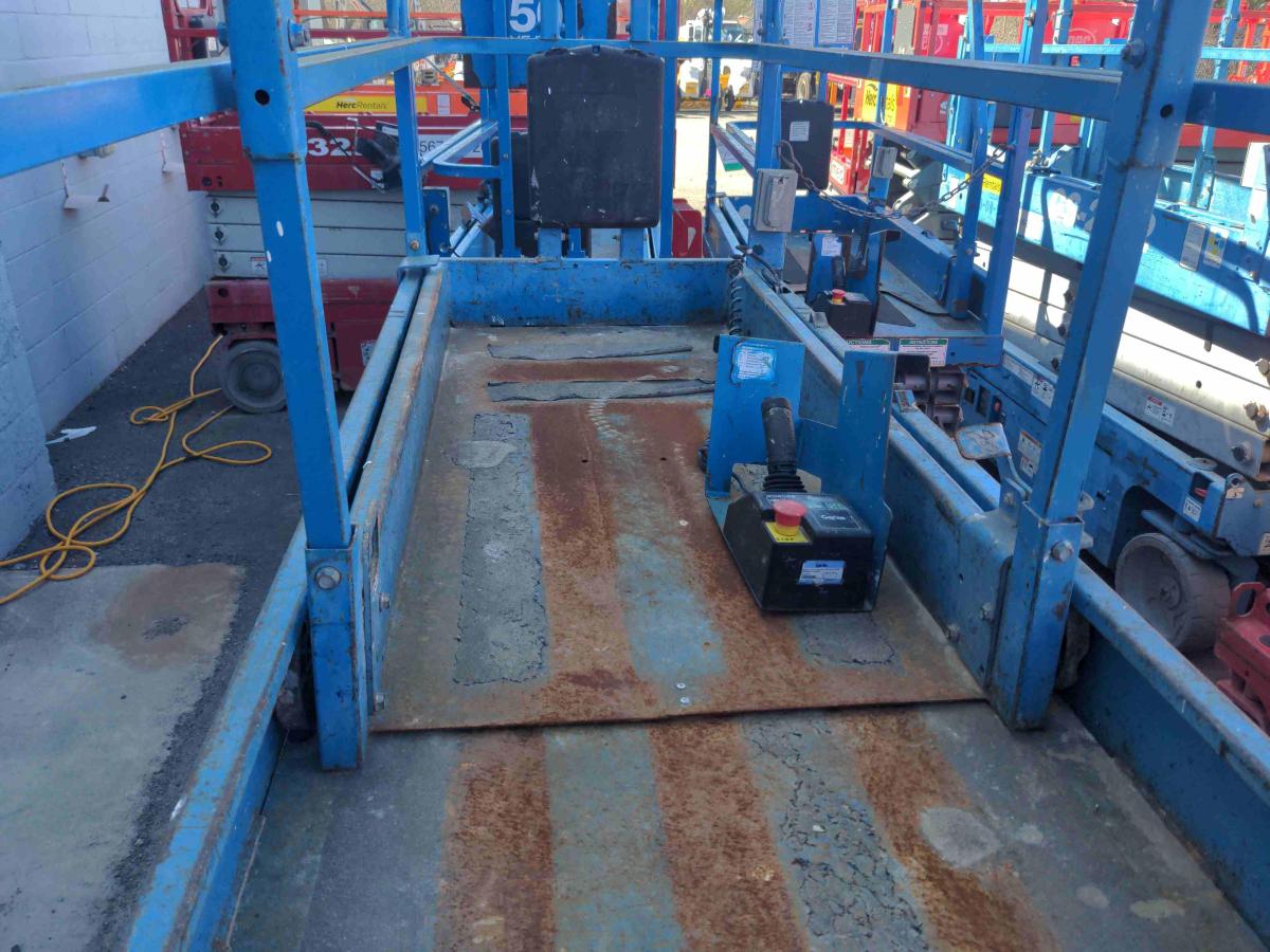 2016 Genie GS-2632