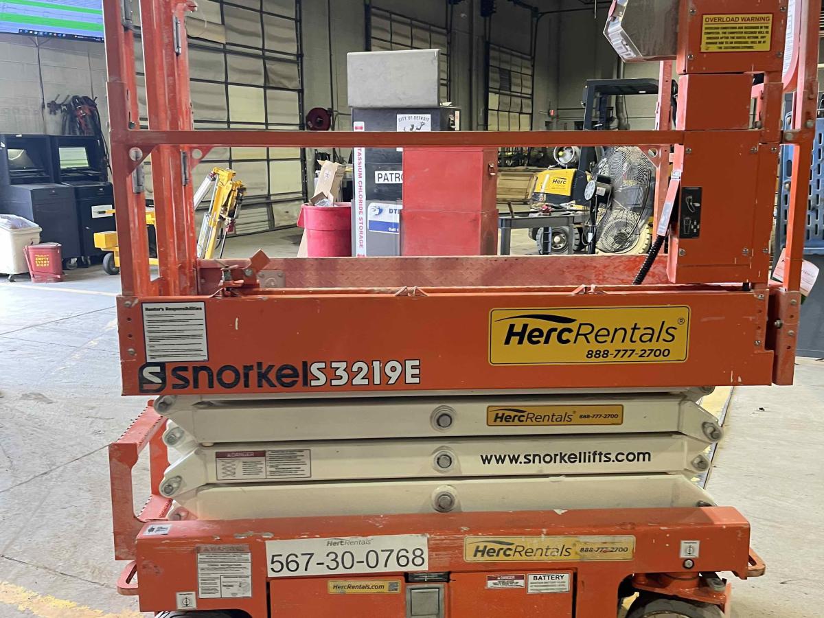 2021 Snorkel S3219E