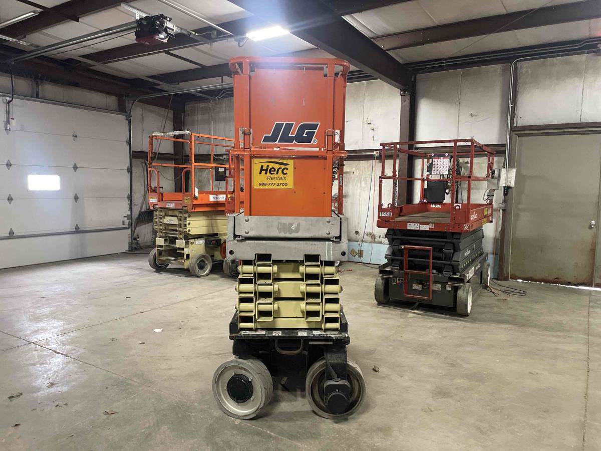 2013 JLG 2630ES