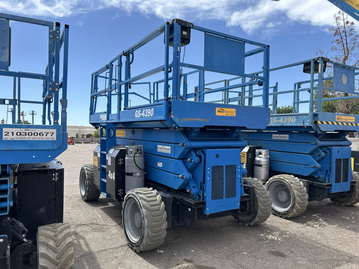 2019 Genie GS-4390 RT-4
