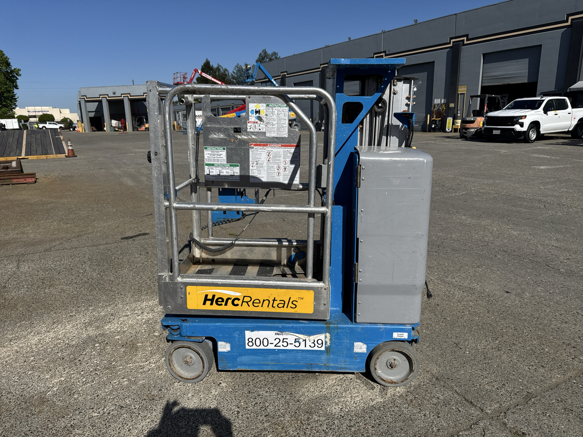 2019 Genie GR-12