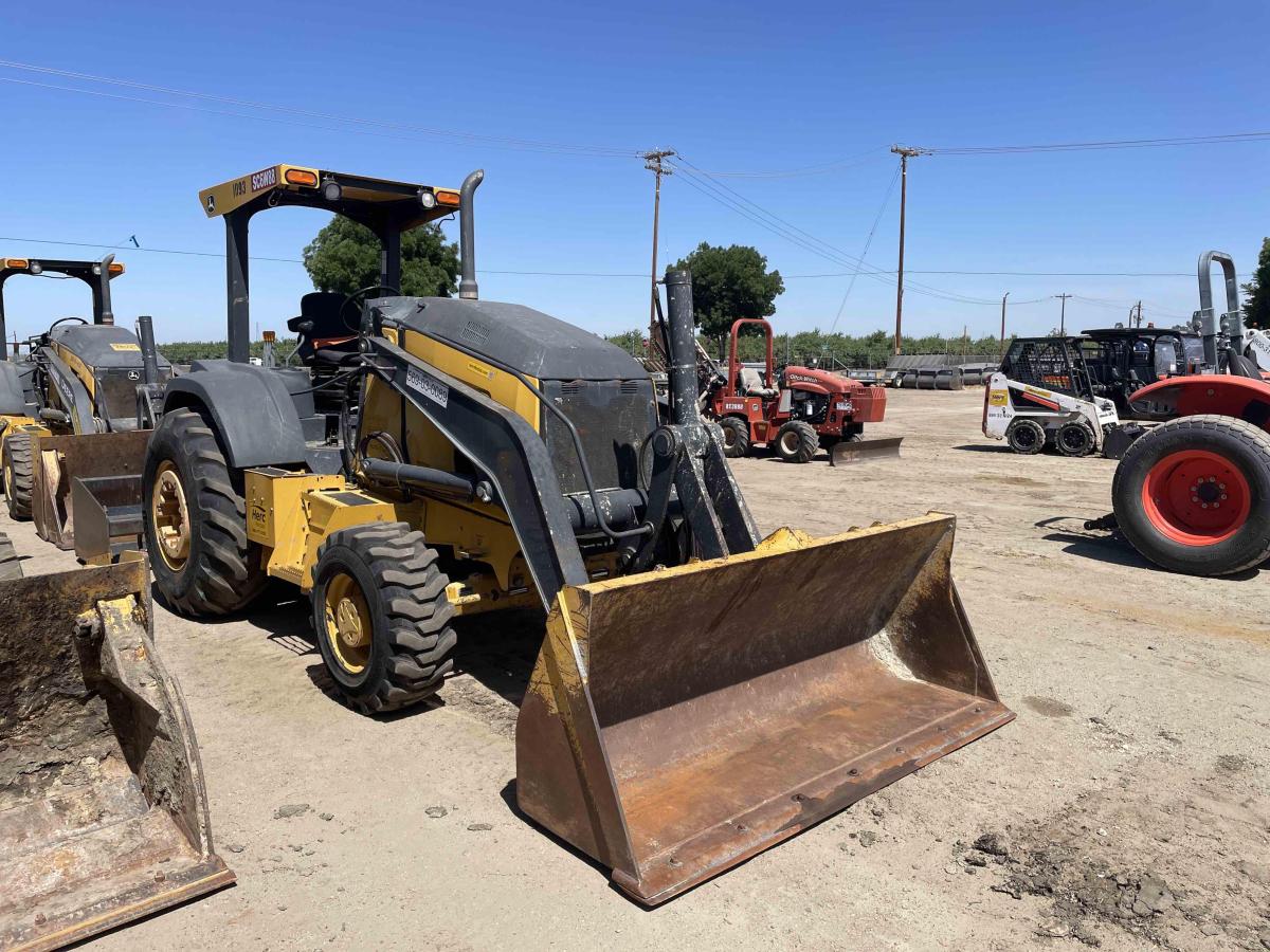 2018 John Deere 210LEP