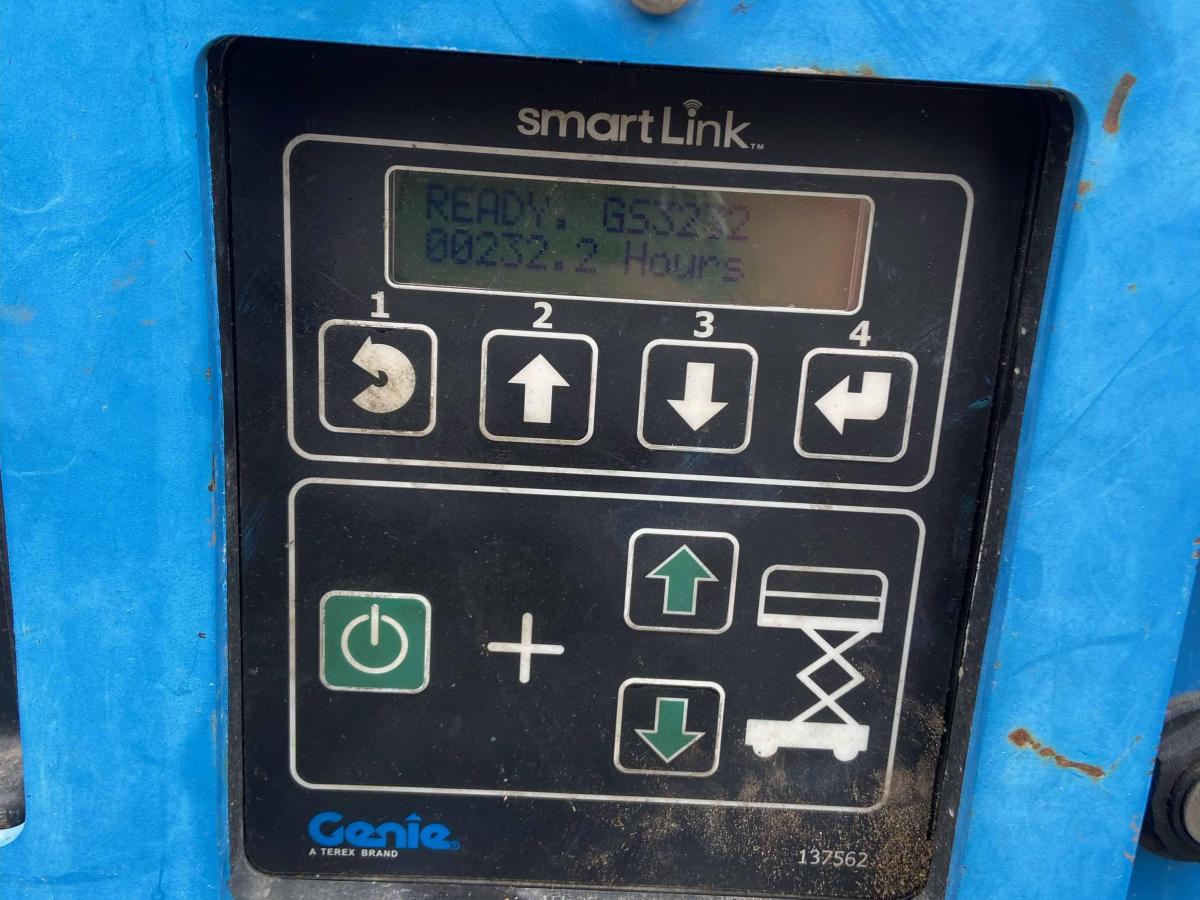2016 Genie GS-3232-7