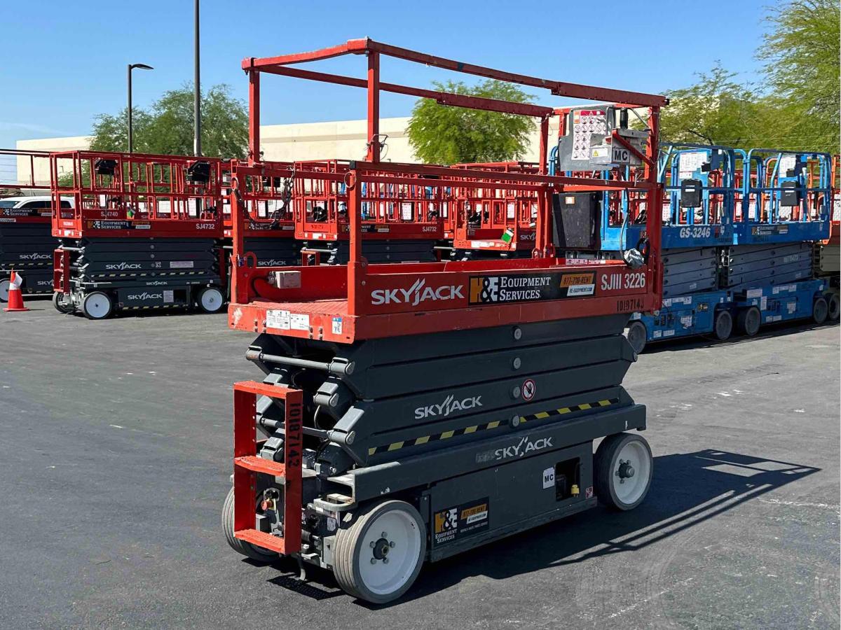 2016 Skyjack SJ3226