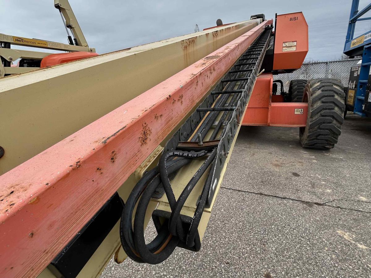 2015 JLG 600S