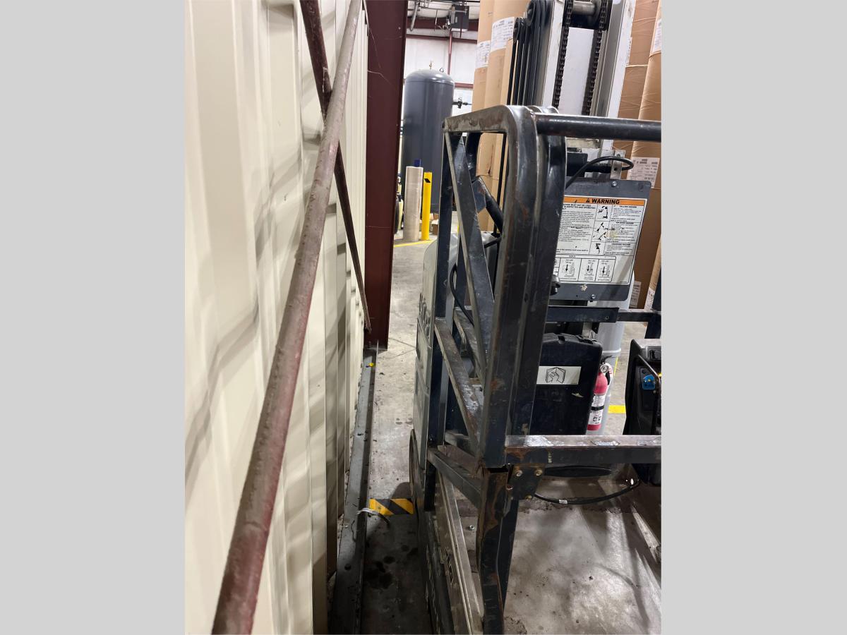 2017 JLG 20MVL