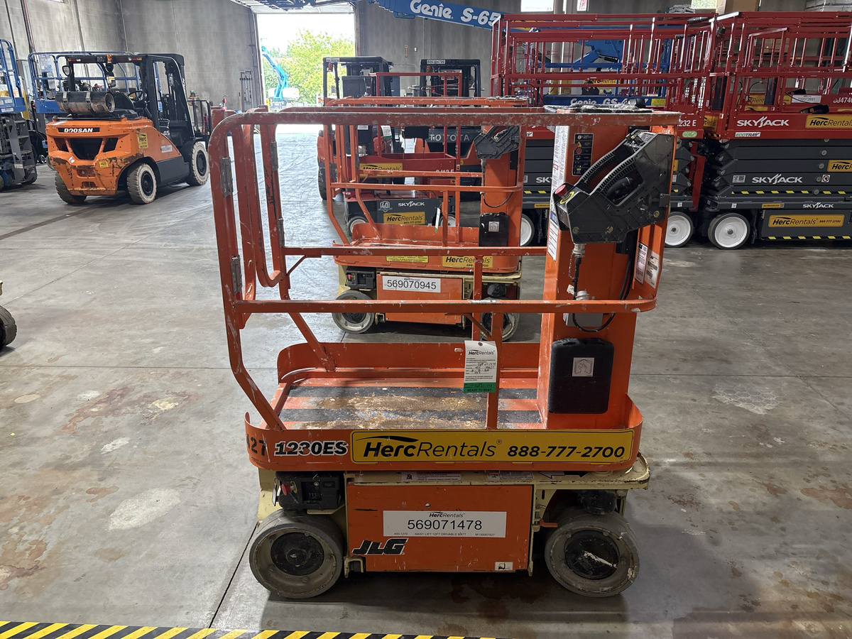 2019 JLG 1230ES-3