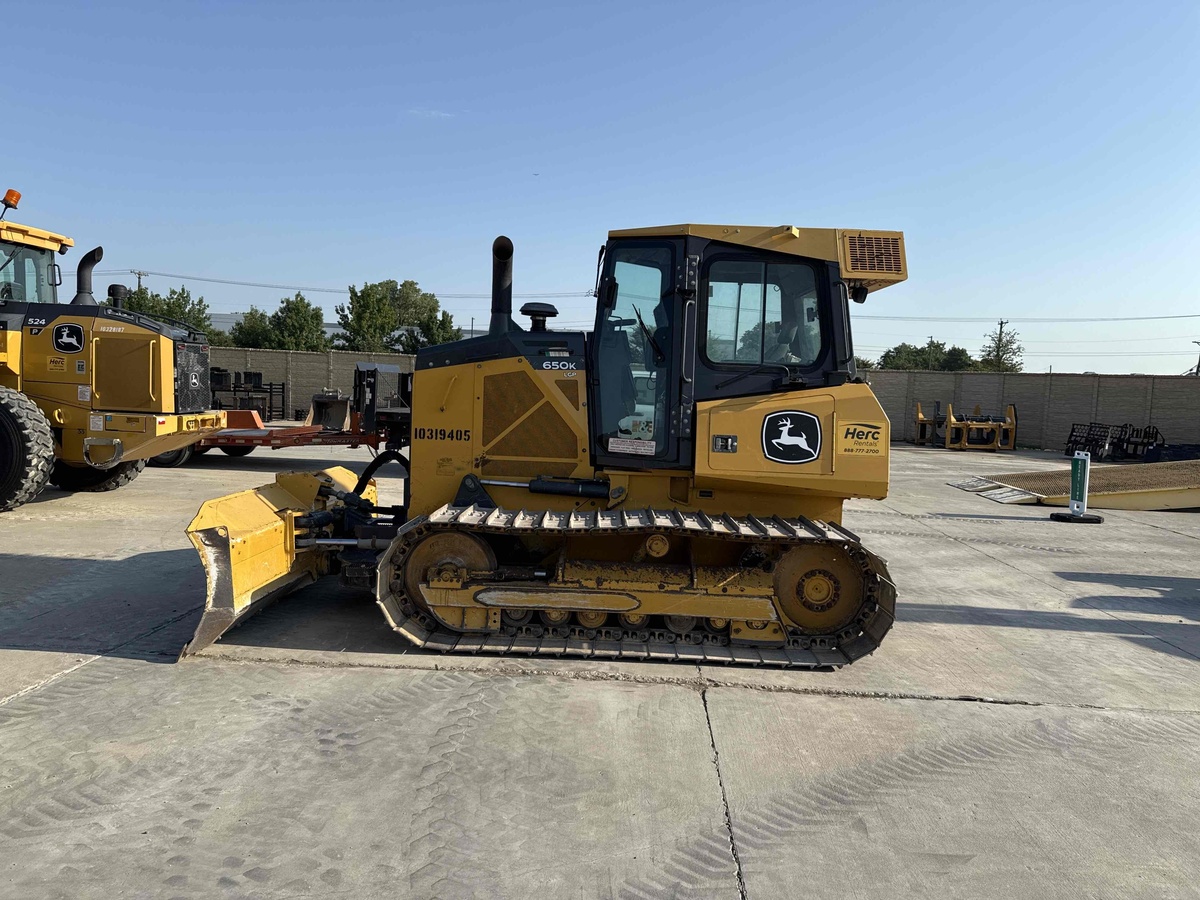 2021 John Deere 650K-11