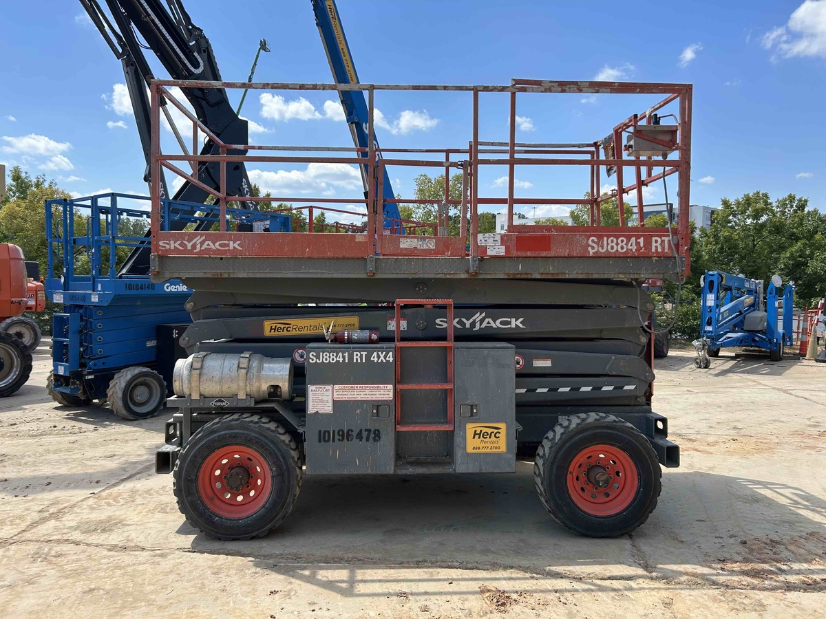 2016 Skyjack SJ8841 RT-5