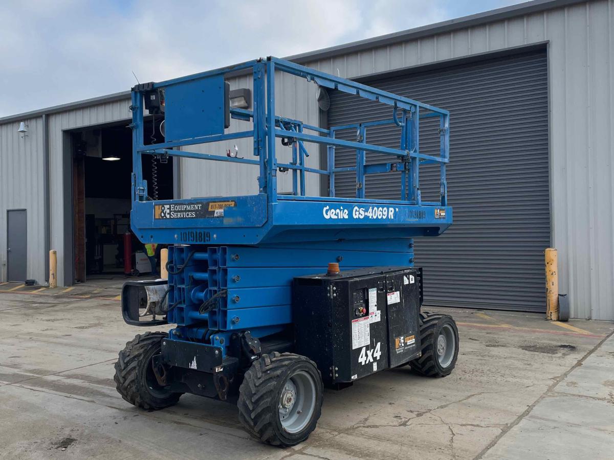 2016 Genie GS-4069 RT