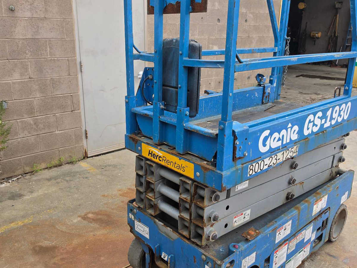 2018 Genie GS-1930-2