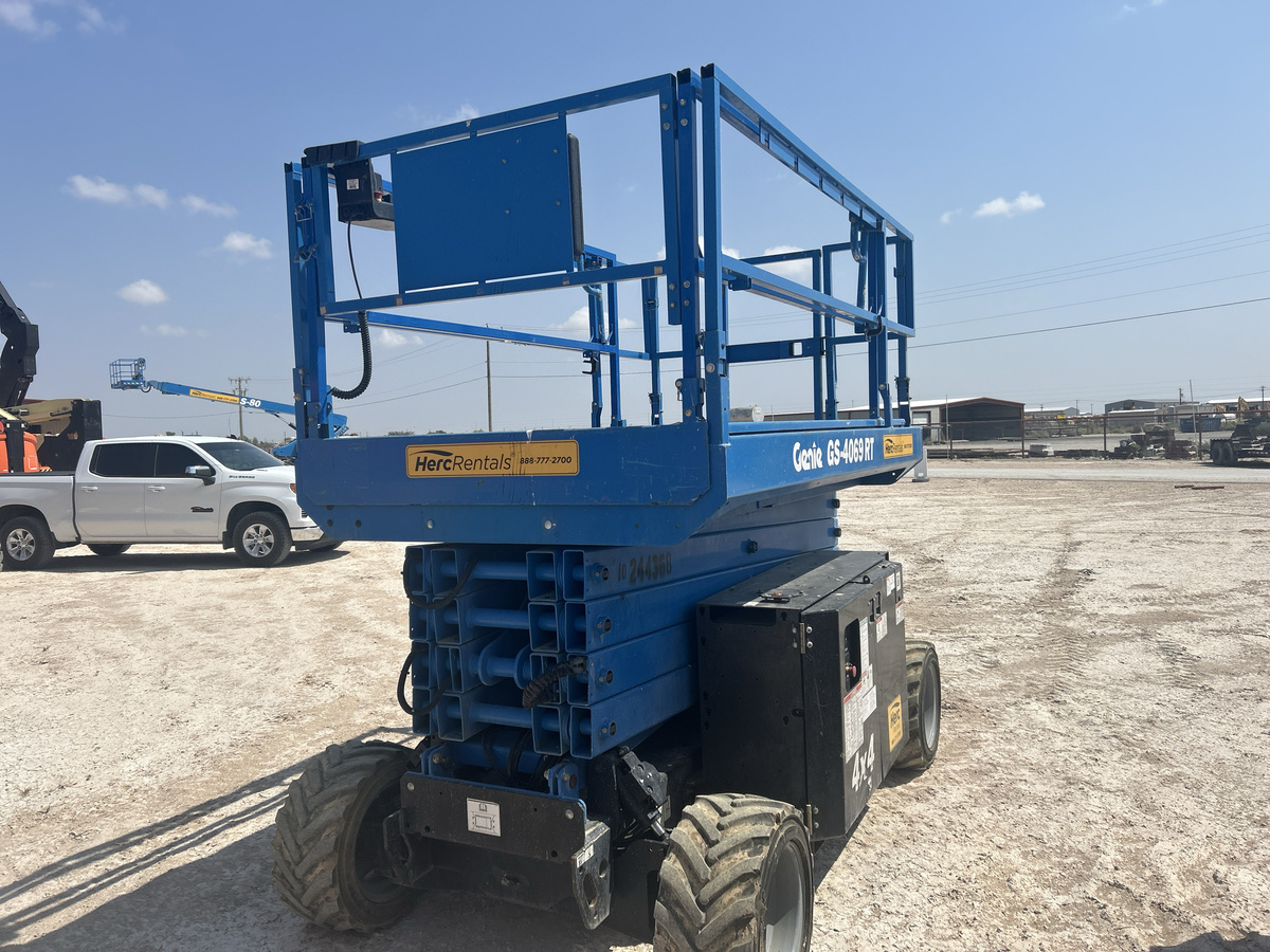 2018 Genie GS-4069 RT-4
