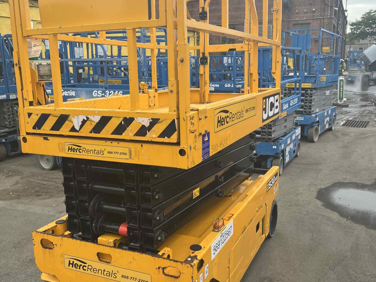 2020 JCB S3246E