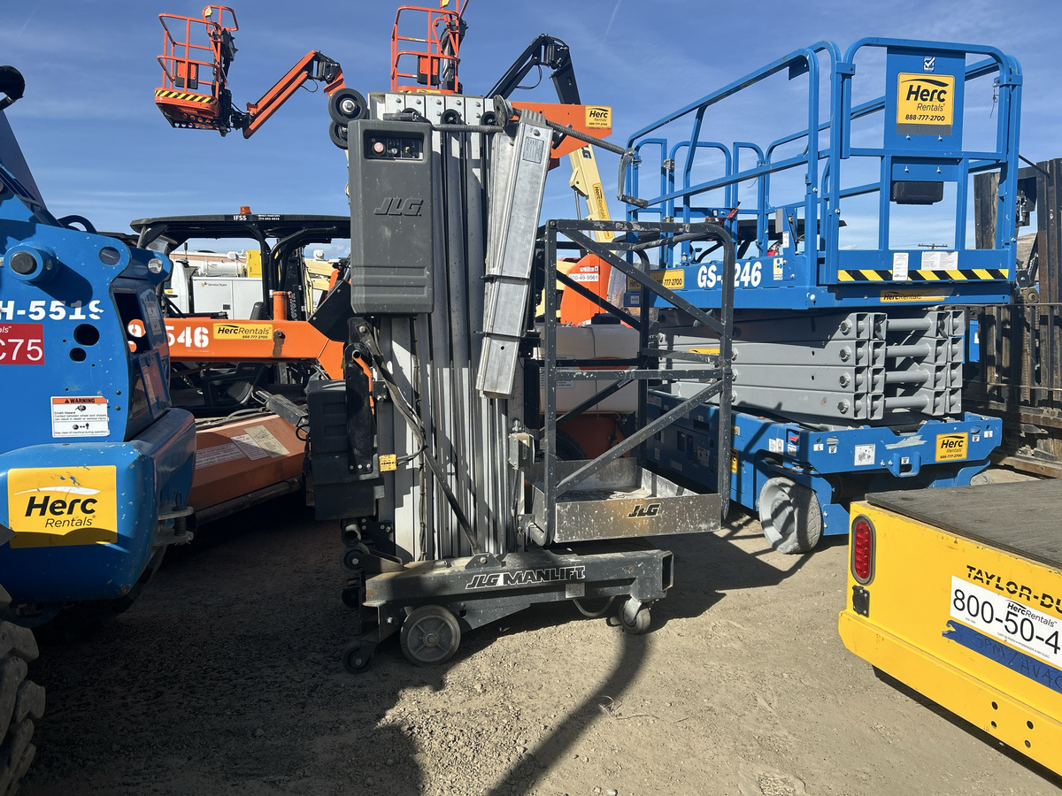 2020 JLG 30AM-3