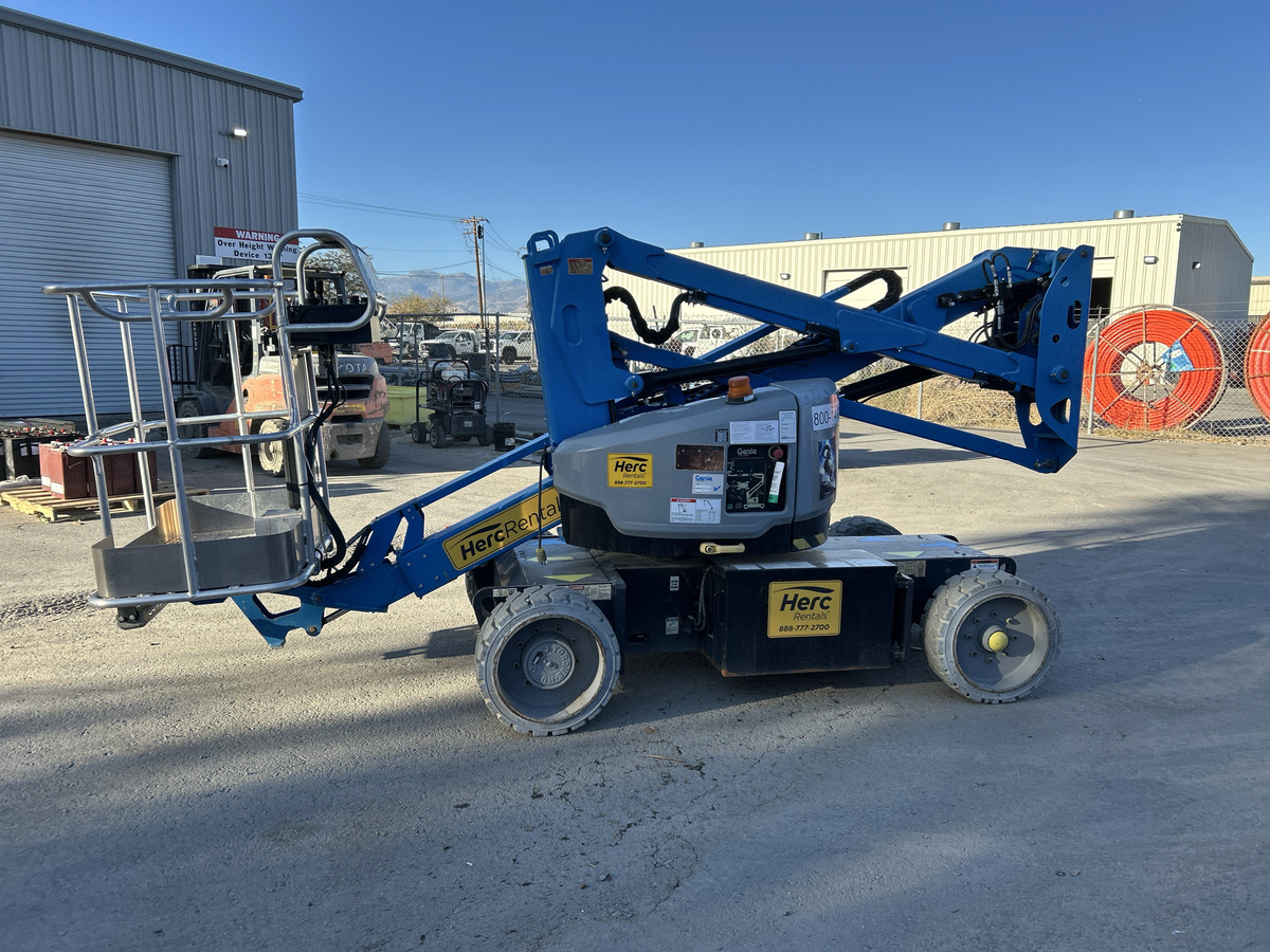 2017 Genie Z-33/18-2