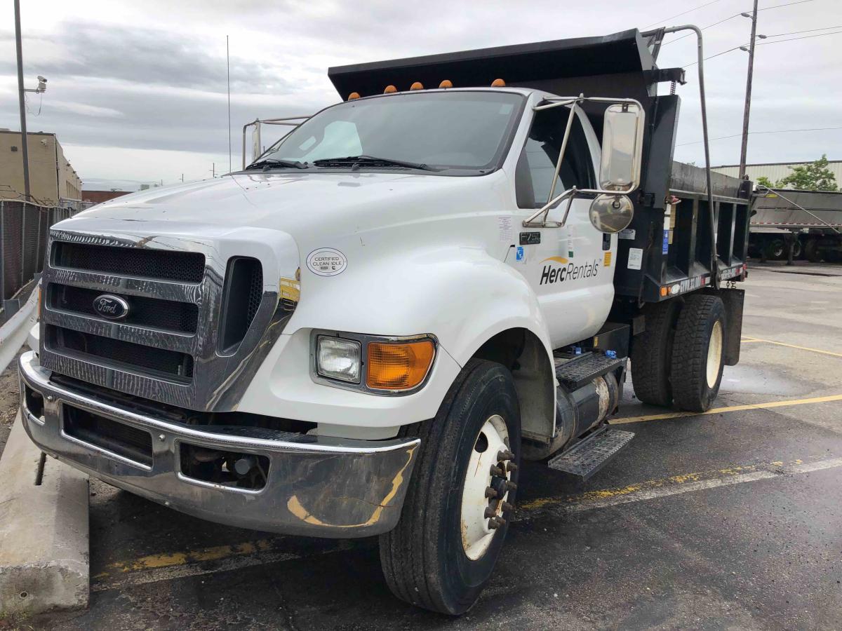 2012 Ford F750