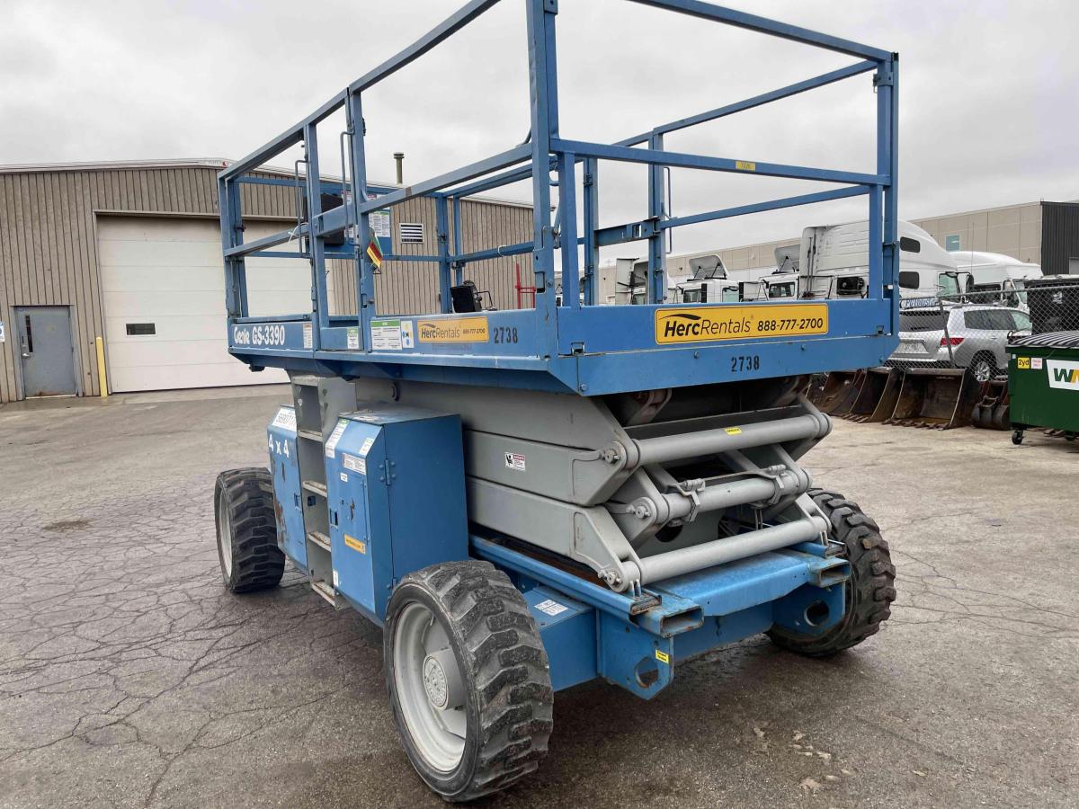 2004 Genie GS-3390 RT