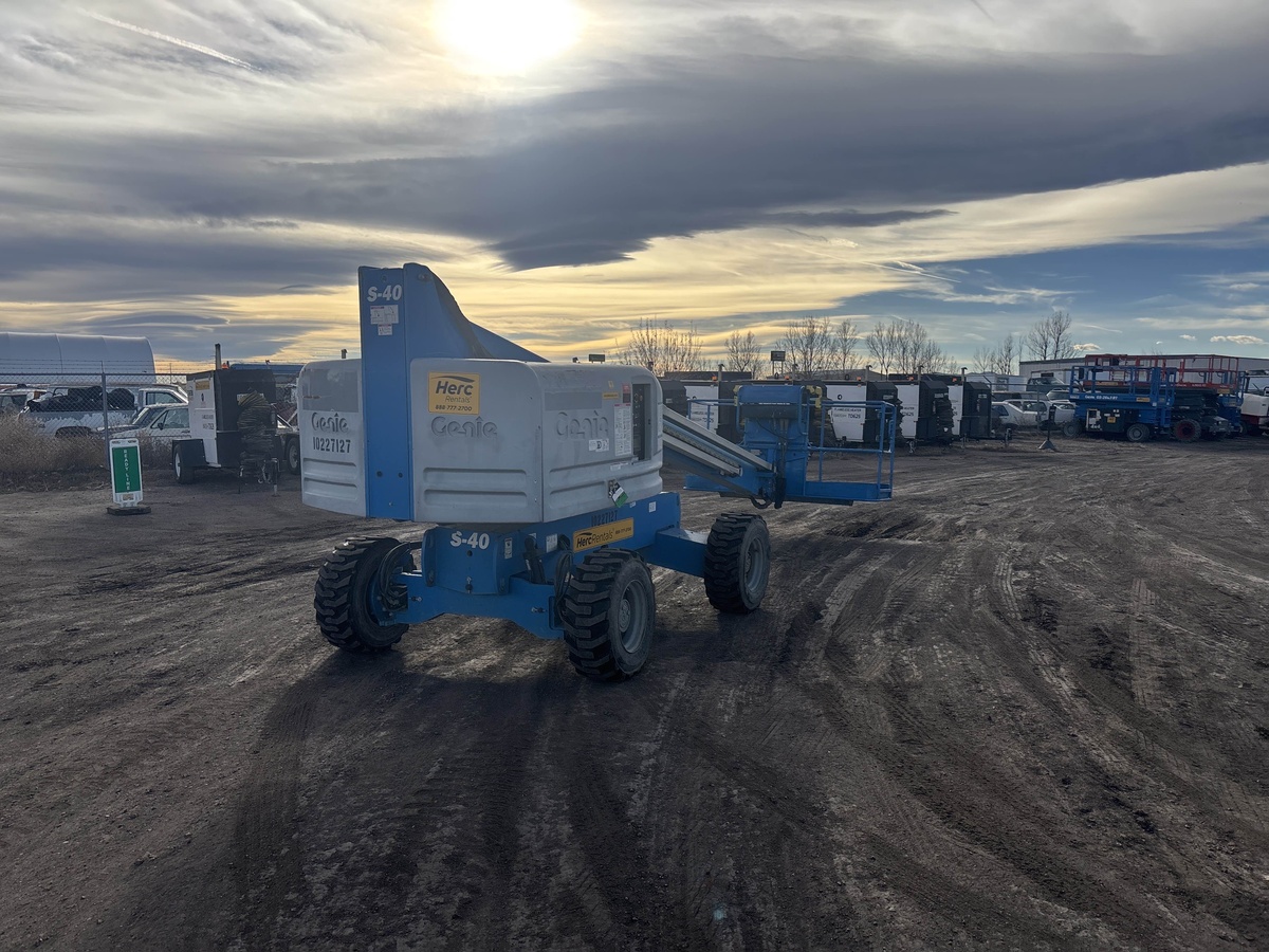 2017 Genie S-40-6