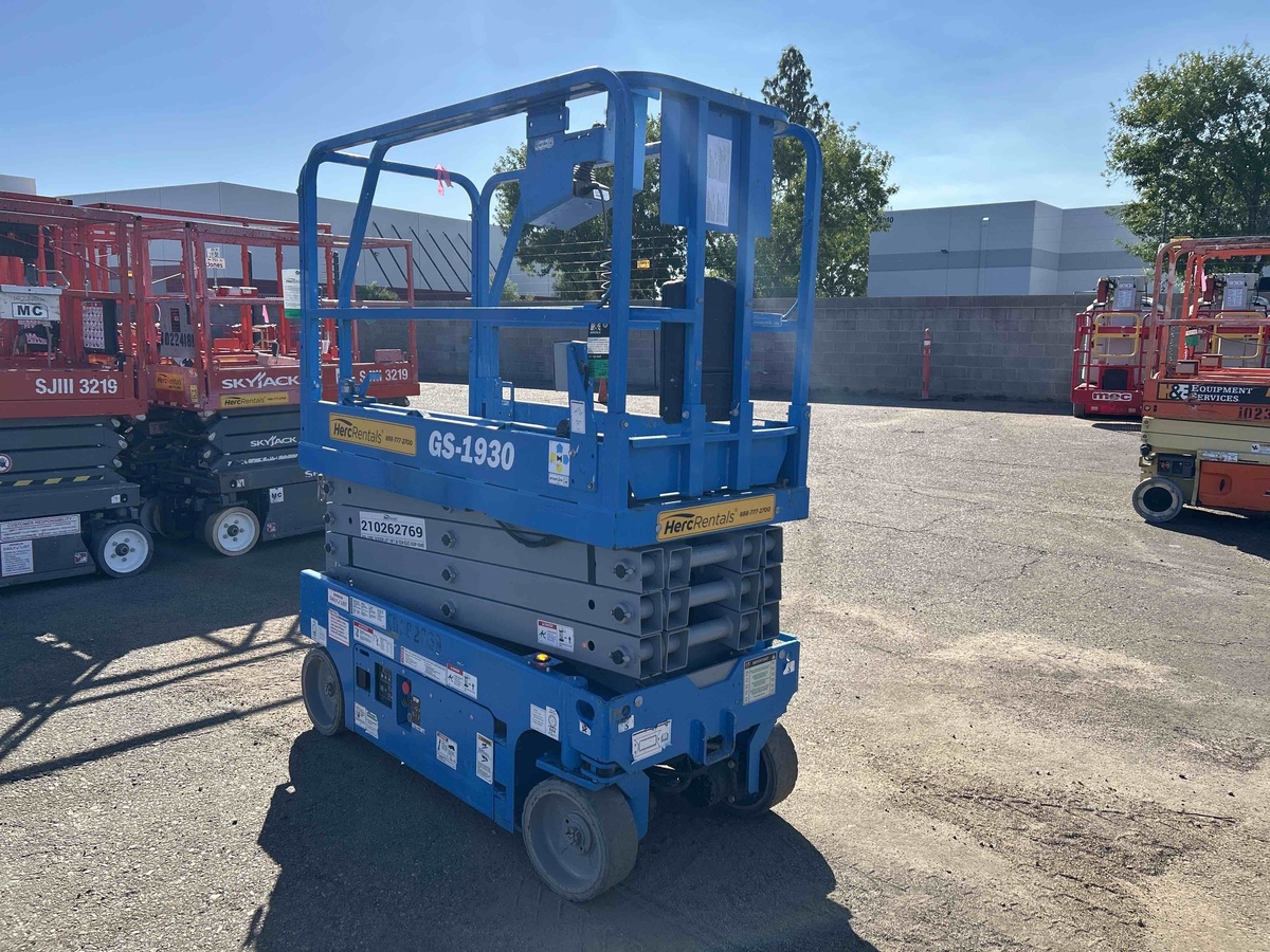 2018 Genie GS-1930-2